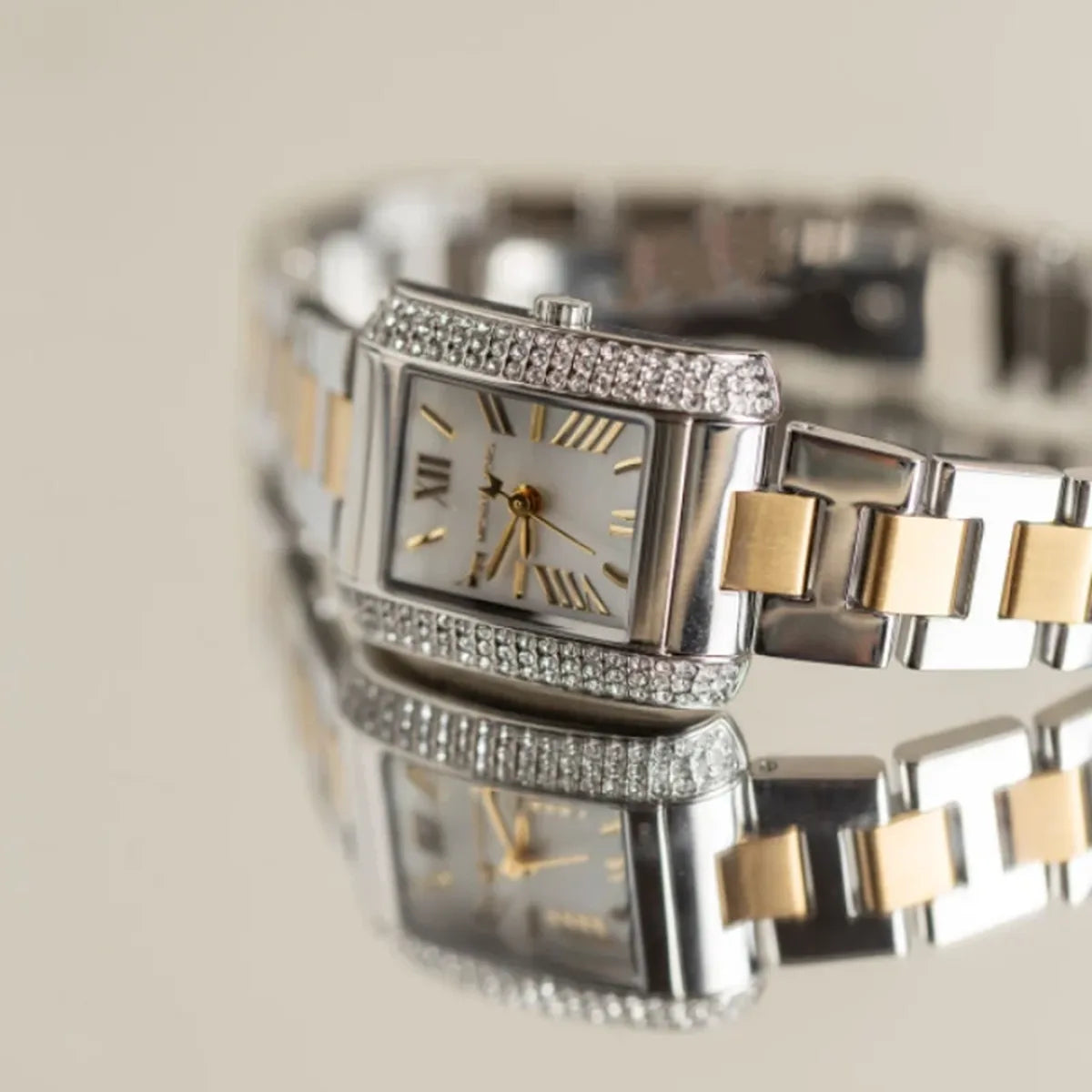 Montre Michael Kors pour femme MK4882