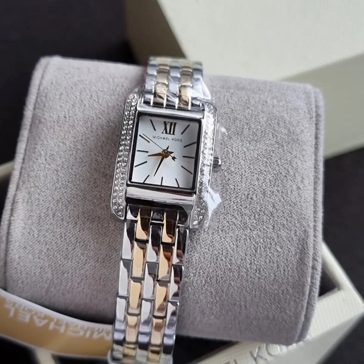Montre Michael Kors pour femme MKO1035