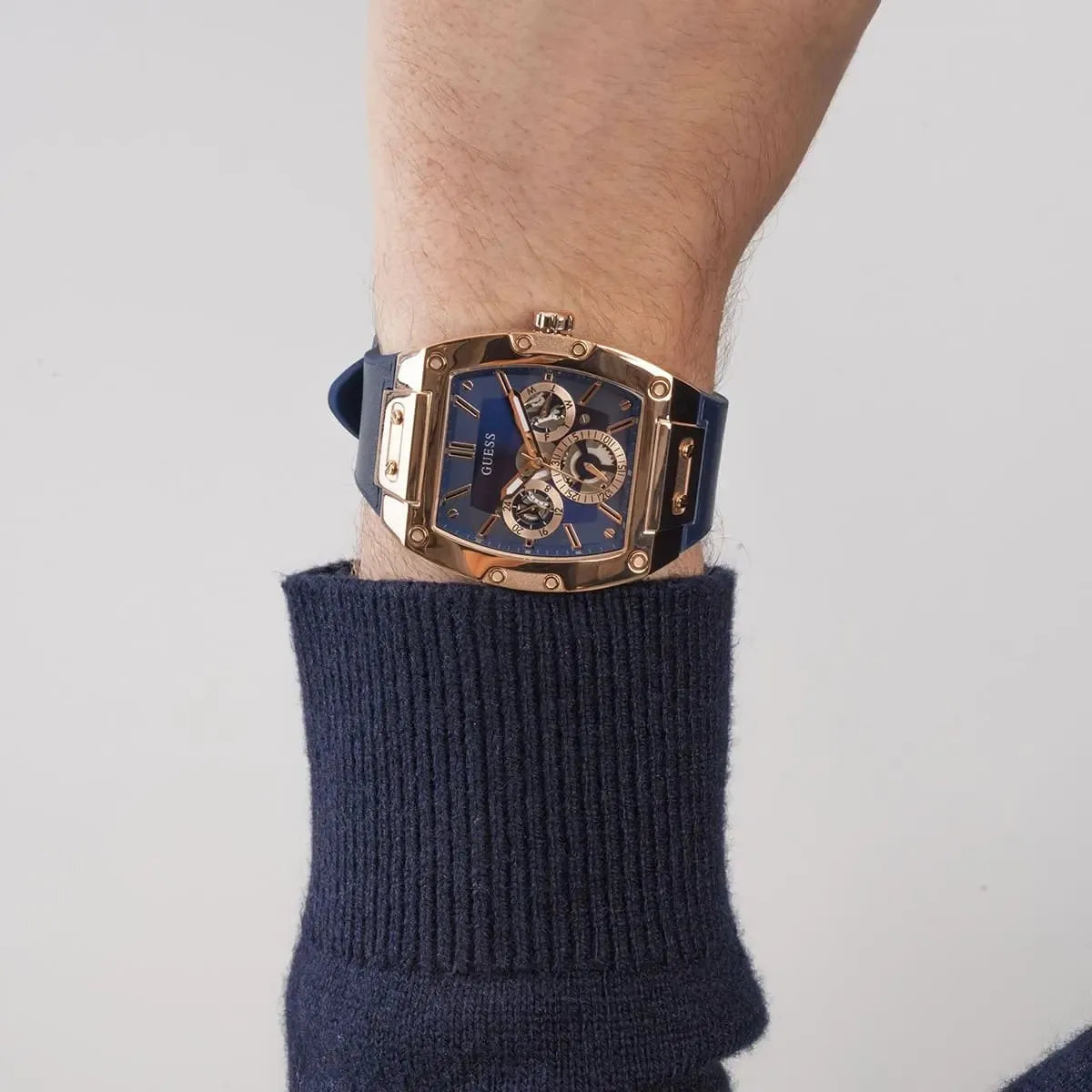 Montre Guess Phoenix GW0202G4 Pour Homme - image 11